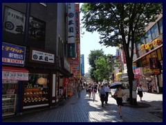 Higashi-Shinjuku 089